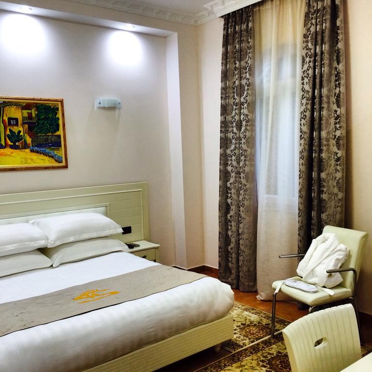 Hotel Boutique Las Tiranë Ngoại thất bức ảnh